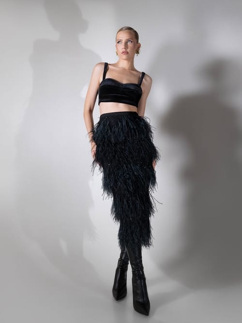A FEATHER KISS SKIRT