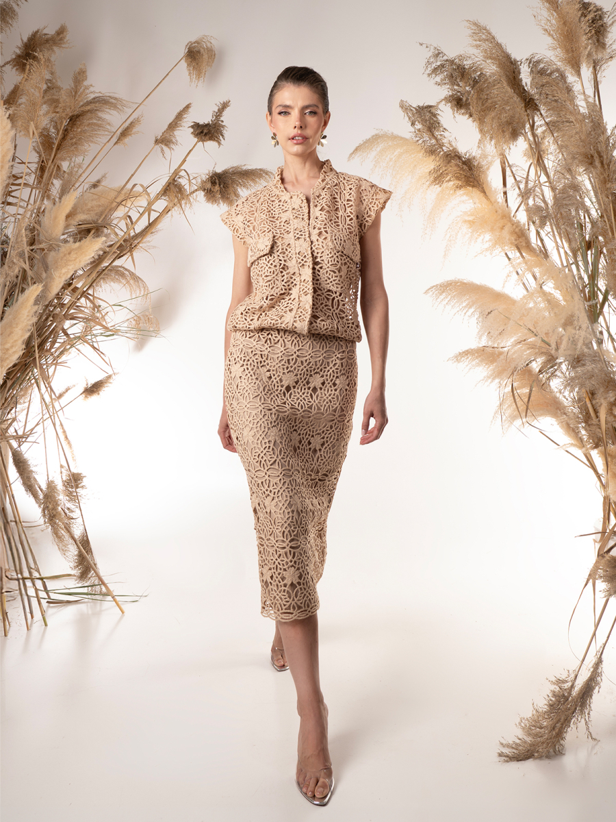 GOLDEN LACE ENSEMBLE